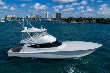 68' Viking 2022 Yacht For Sale